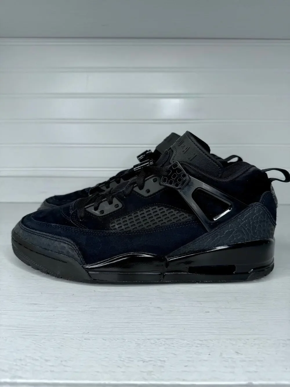 Jordan Spizike Low Black Cat FQ1759-001 Men’s Size 10 Black Preowned
